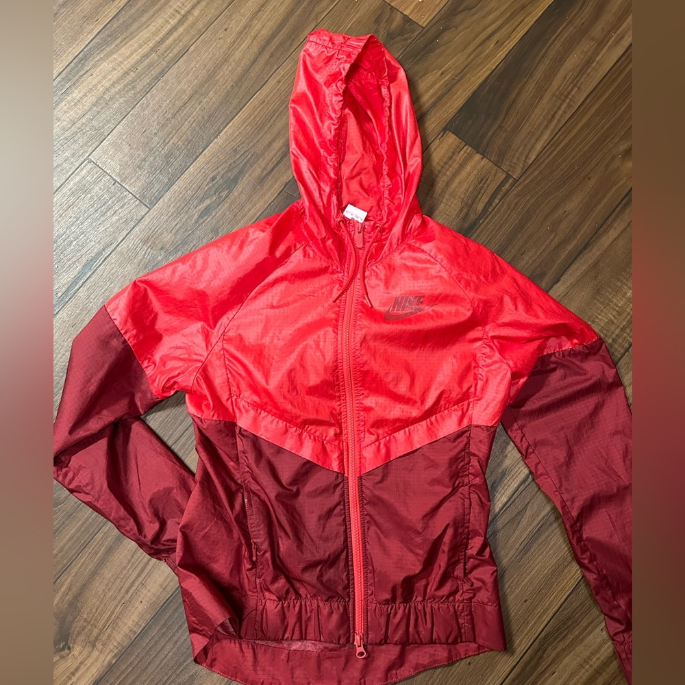 Nike windbreaker